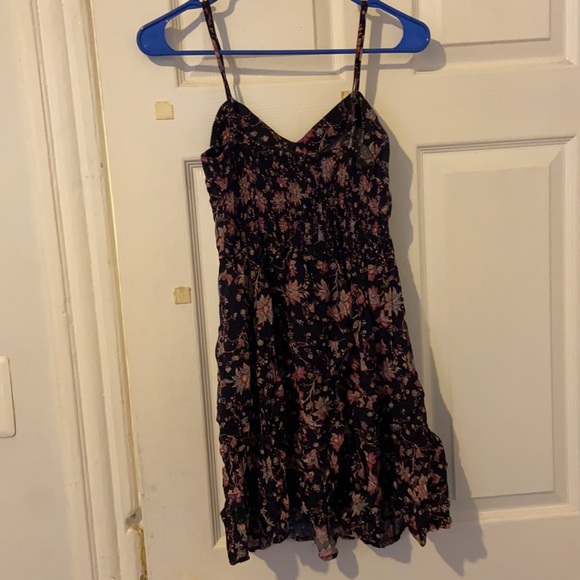 Straps dress with flower pattern - Picture 2 of 2